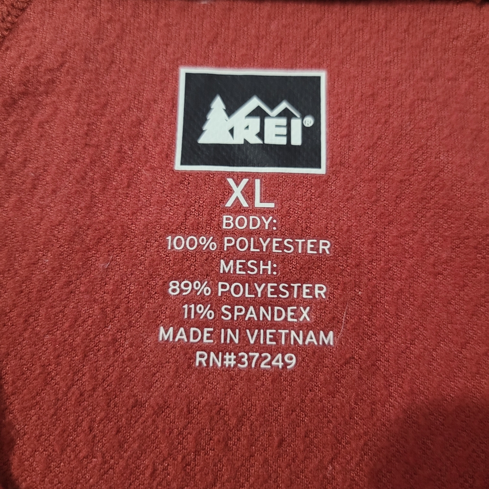 REI Red Performance Ziptop - Picture 4 of 10
